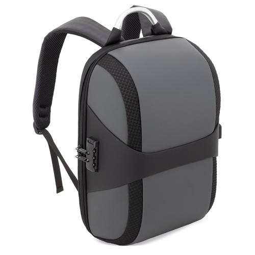 MOCHILA SEMIRIGIDA "MAYER" PIERRE DELONE